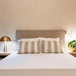 Euphoria Luxury Apartment